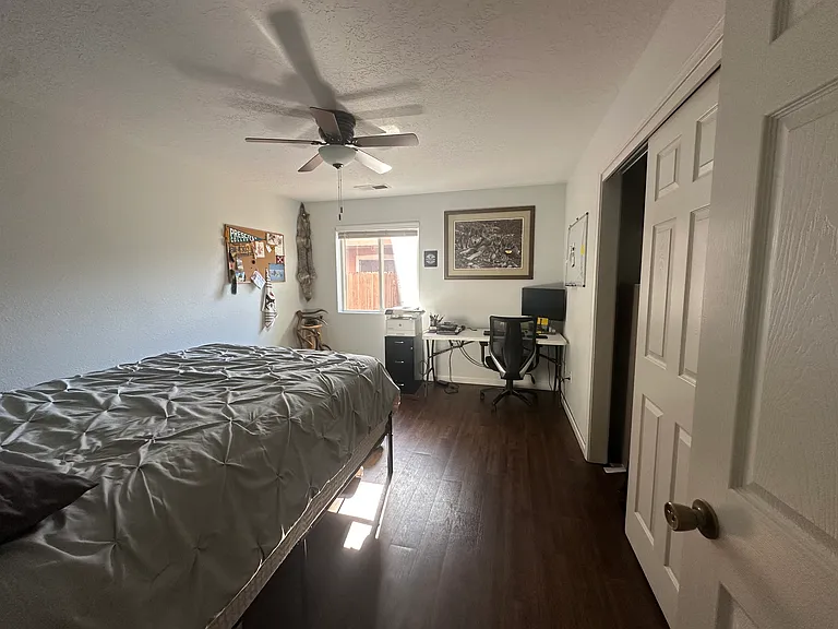 1003 Mineral Way #1 — Photo 12