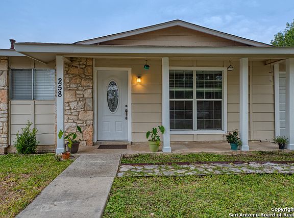 3rd image of 258 Flintstone Ln