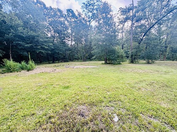 4th image of 702 County Road 2339