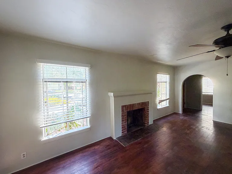 625 Adams Ave — Photo 7