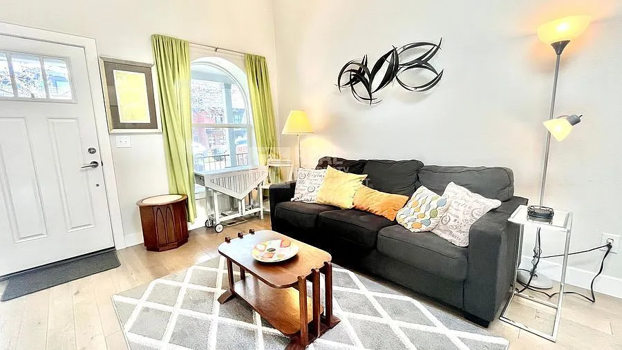 Modern Townhouse in highly desirable Highlands neighborhood of Denver — Photo 4