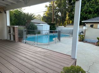 16661 Magnolia Blvd, Encino, CA 91436