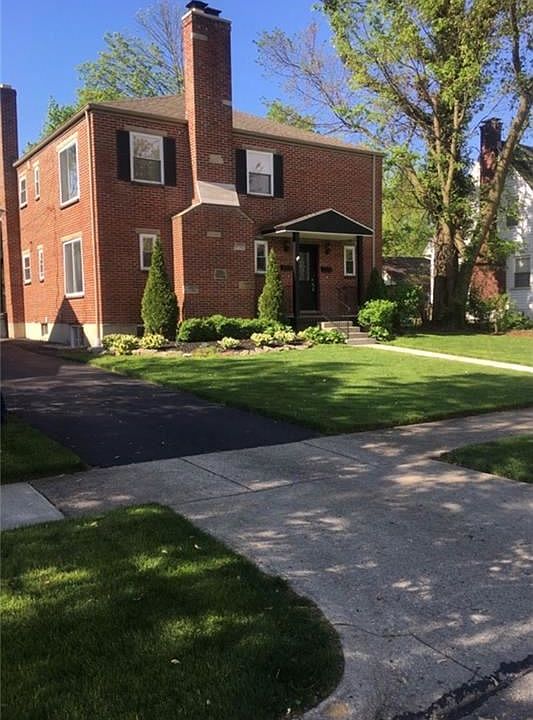 1st image of 410 Lonsdale Ave