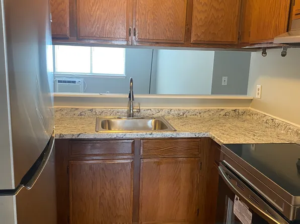 500-12J Darling Street #12J, Southington, CT 06489