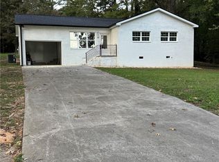 232 Lovebridge Dr SE, Calhoun, GA 30701