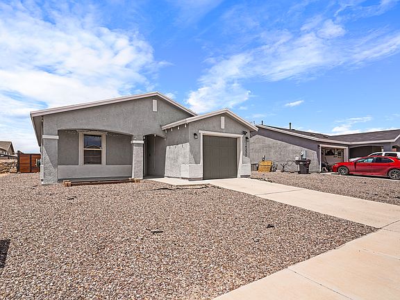 2nd image of 14333 Paraiso Dr