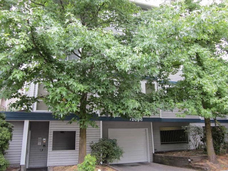 1st image of 12026 15th Ave NE APT 206