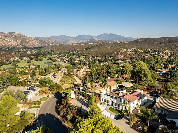 3rd image of 23713 Calistoga Pl
