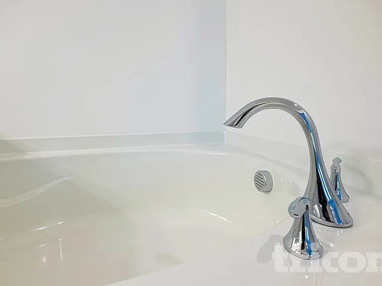 177 E Ridge Way — Photo 3