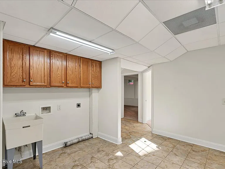 430 N Ridge St — Photo 55