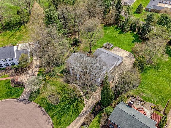 5th image of 1222 Dearborn Dr