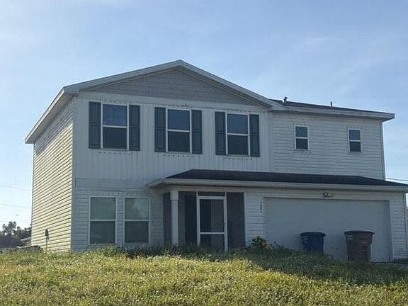 3rd image of 391 Palora Ave