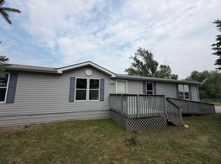 1809 72nd St SE, Minot, ND 58701