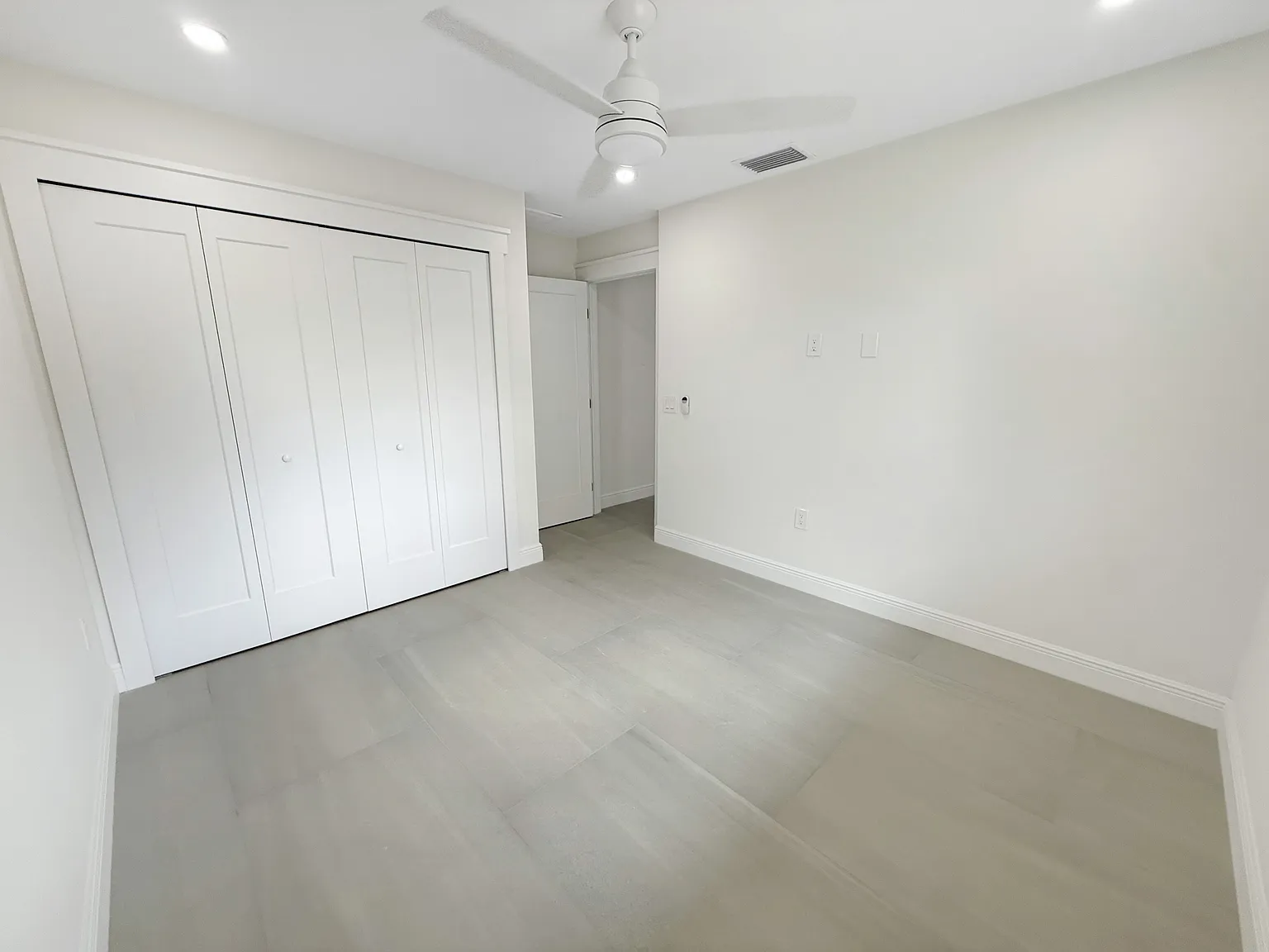 6950 Overlook Dr - 1 — Photo 3
