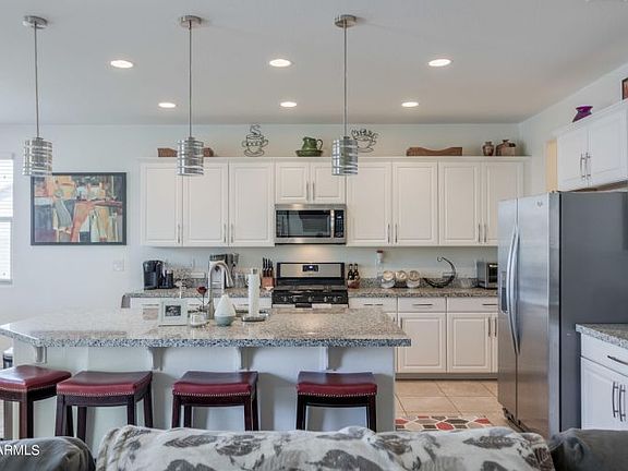 4th image of 8012 S 42nd Ave