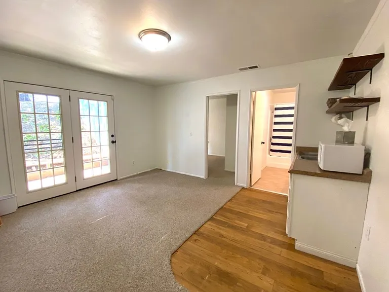 11051 Puesta Del Sol — Photo 15