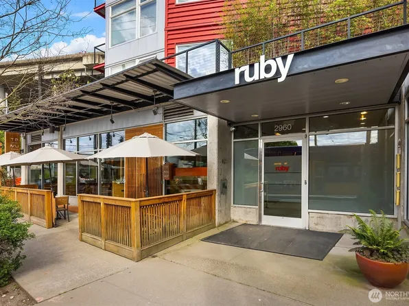 2960 Eastlake Avenue E #213, Seattle, WA 98102