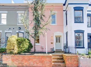 244 14th St SE, Washington, DC 20003