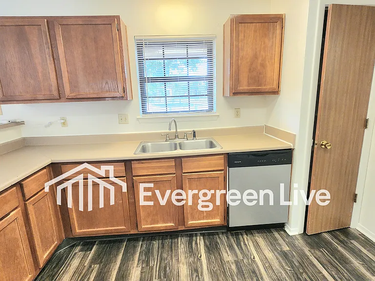 124 Raven Dr — Photo 11