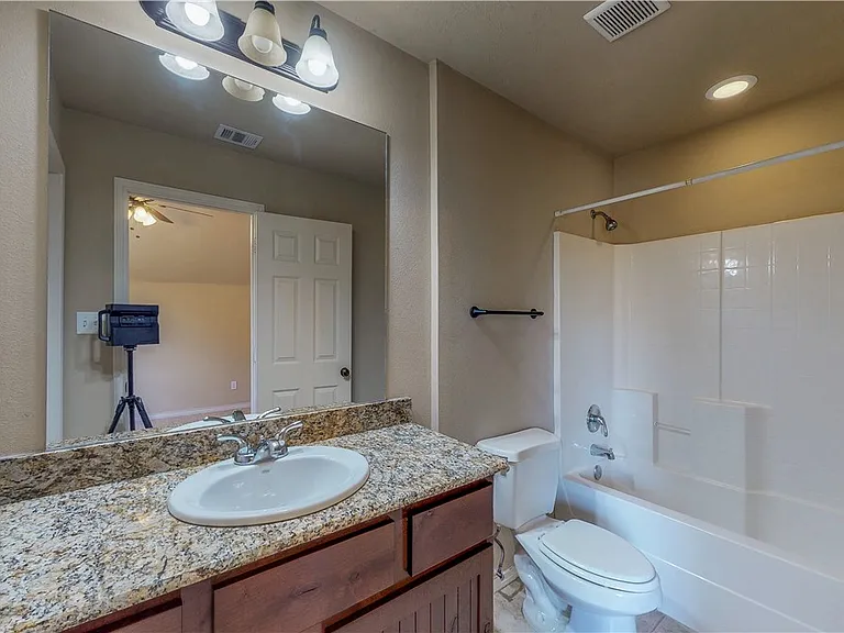 3416 Cullen Trl #A — Photo 27
