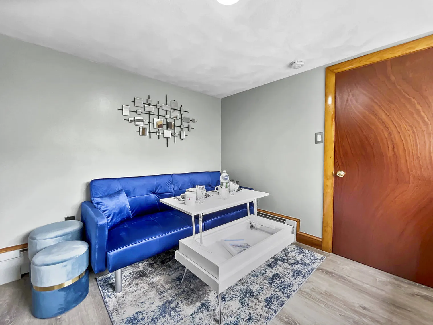1 bed, 1.0 bath, $2,467 — Photo 1