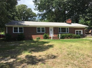 145 Henry Clay Rd, Newport News, VA 23601
