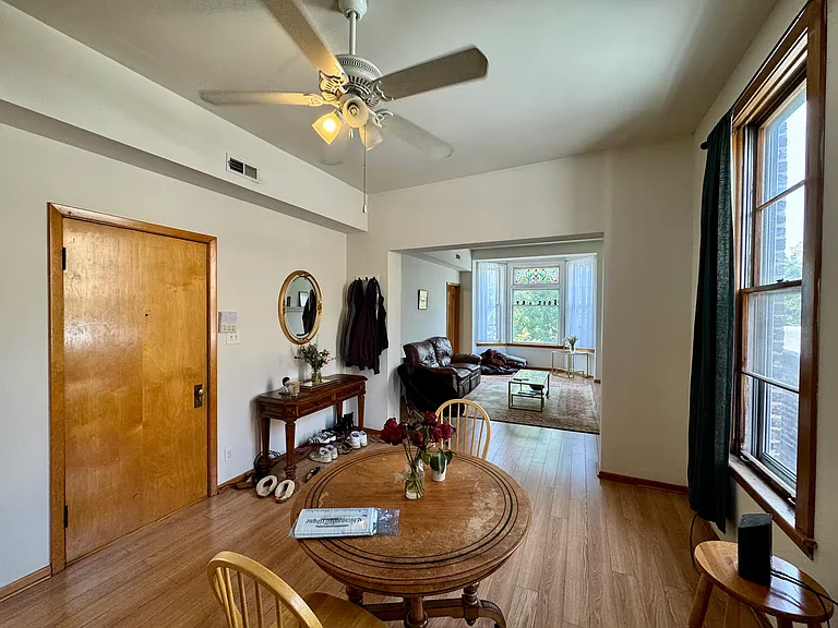 1145 W Webster Ave #3 — Photo 19