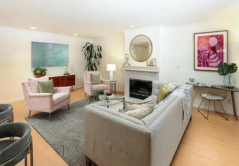 20 Willow Rd #14 — Photo 6