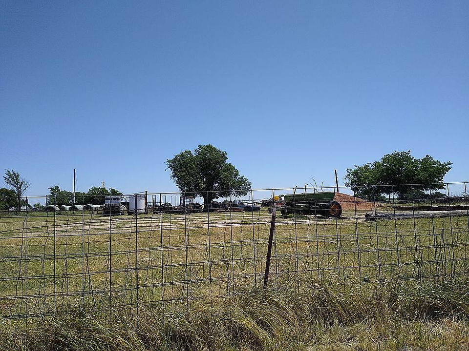 1st image of 15631 Fm Road 91