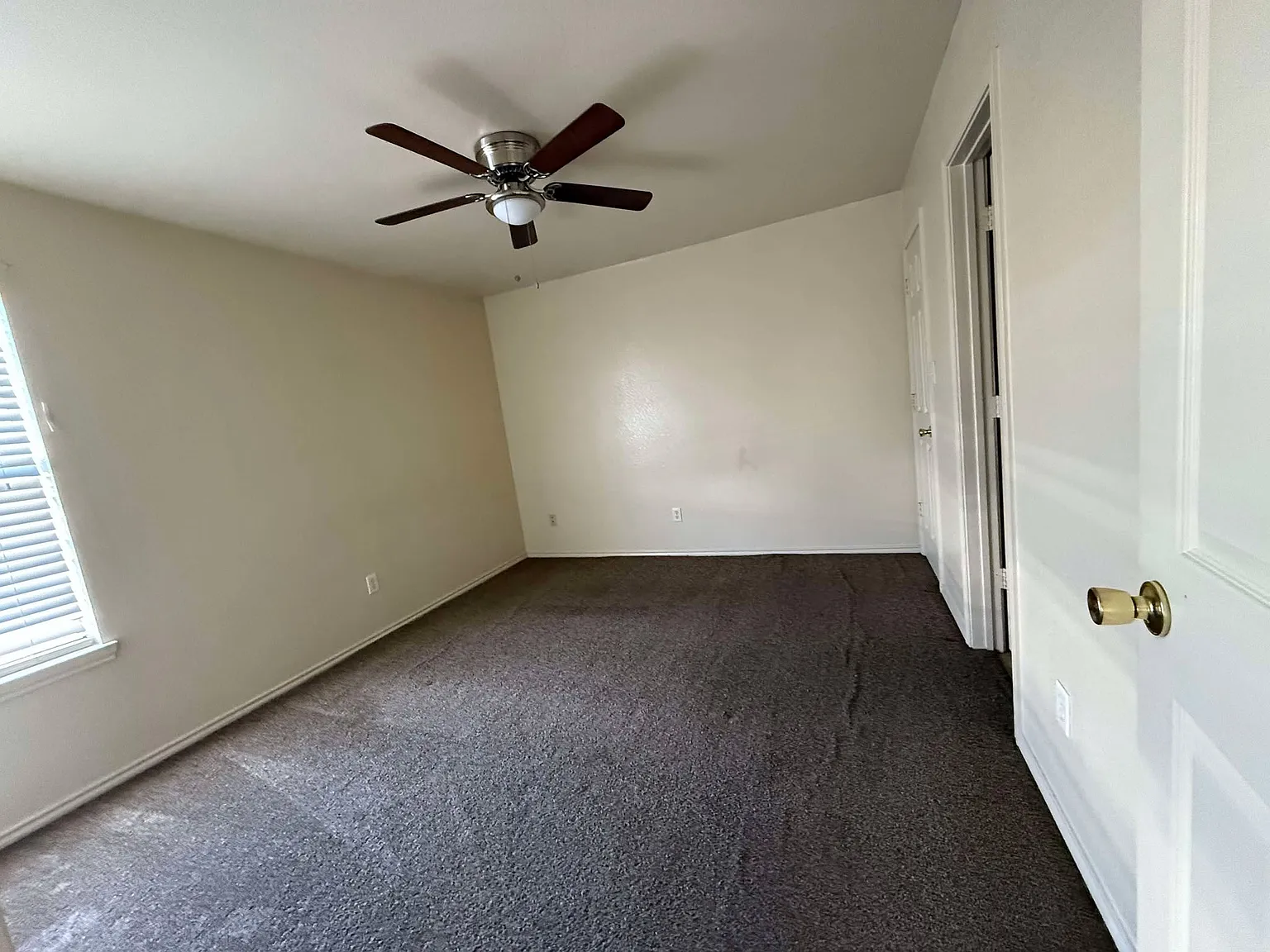 3 bed, 1178 sqft, $875 — Photo 3
