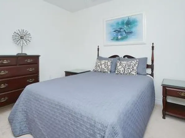 4 Edison Way, Whitby, ON L1R 0M3