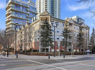 630 NE 8th Ave SE #217, Calgary, AB T2G 5T2