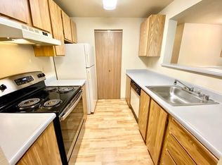 3090 118th Ave SE #R301, Bellevue, WA 98005