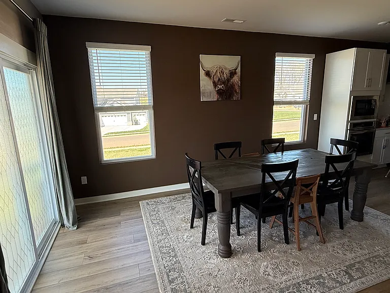 English Oak Dr — Photo 13