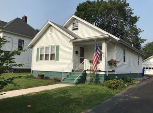 443 S Grove St, Kewanee, IL 61443