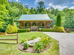 145 Sugar Hollow Rd, Roan Mountain, TN 37687