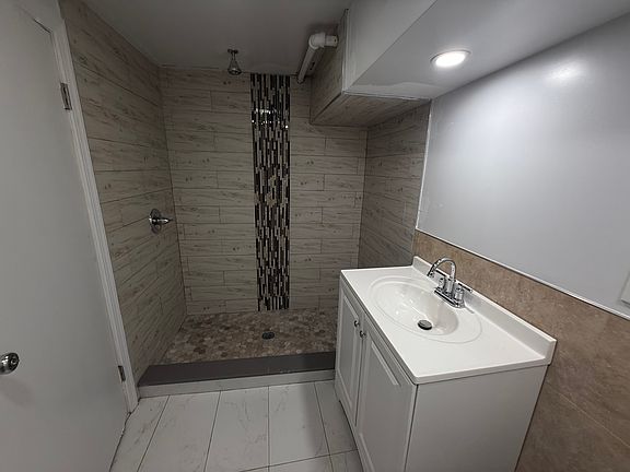 3rd image of 77 Laidlaw Ave #4
