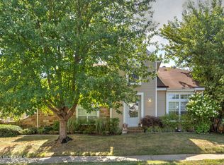 2 Kentucky Way, Freehold, NJ 07728