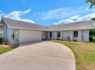 410 Dinner St NE, Palm Bay, FL 32907