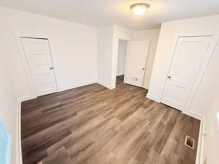 1510 Whatley St — Photo 9