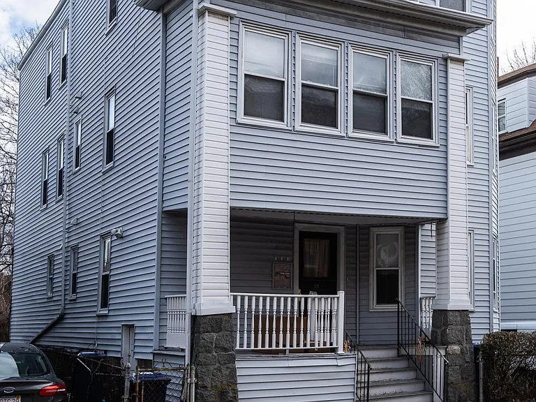 53 Saxton St #2 — Photo 17