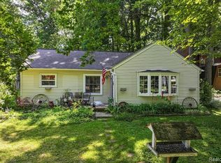 580 N Almont Ave, Imlay City, MI 48444