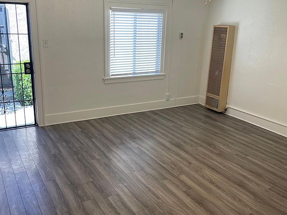 4th image of 1310 E 2nd St APT 5