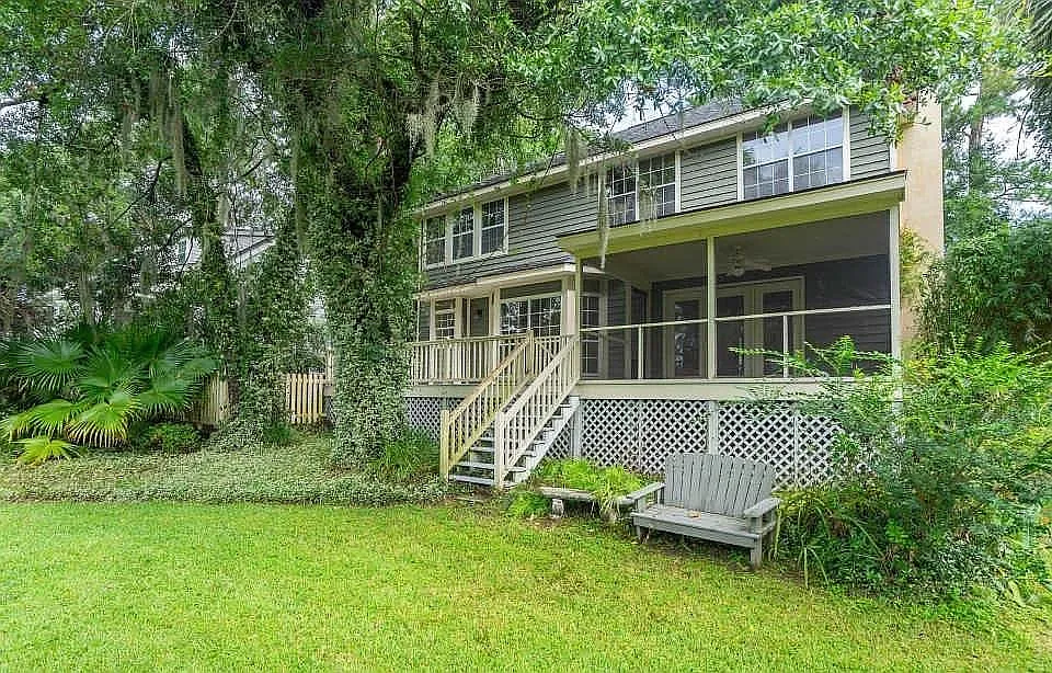 366 Cottage Farm Dr