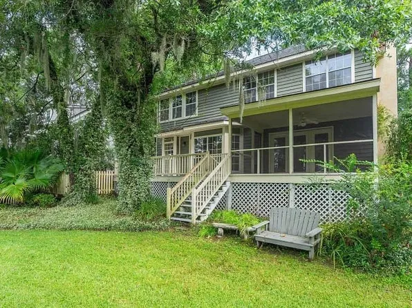 366 Cottage Farm Dr, Beaufort, SC 29902