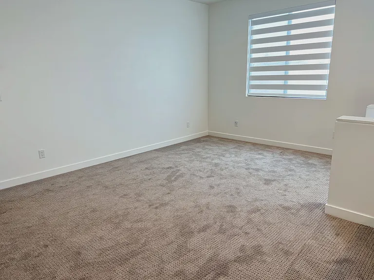 10920 E North Ln — Photo 18