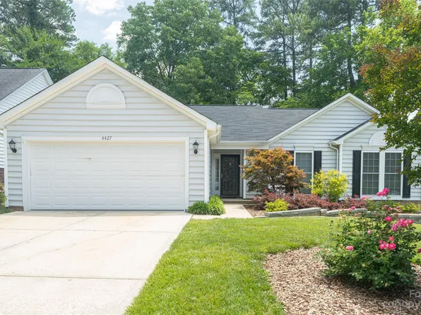 4427 Beauvista Dr, Charlotte, NC 28269