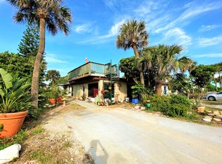 318 N Azure Ln, Cocoa Beach, FL 32931