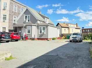 450-450A Essex St, Lynn, MA 01902