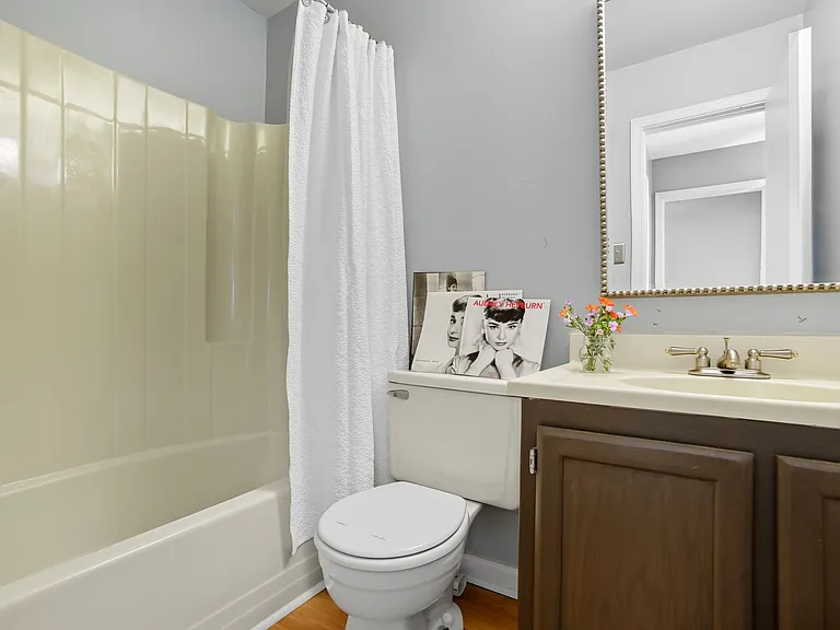 4658 Genoa Cir — Photo 24